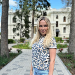 author-pic